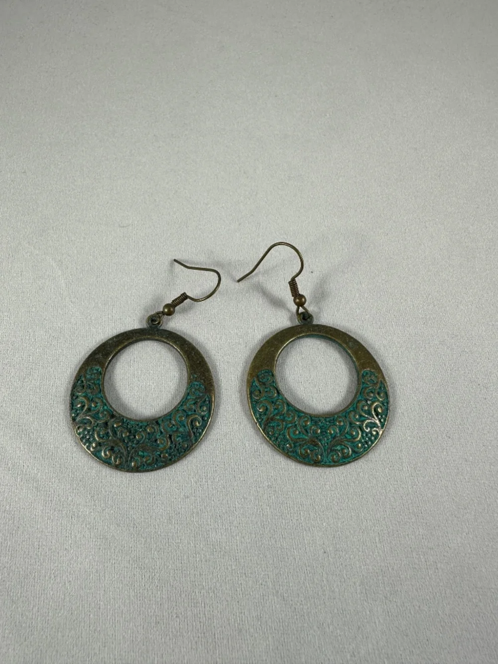 Vintage Style Antique Brass Verdigris Patina Filigree Circle Drop Earrings